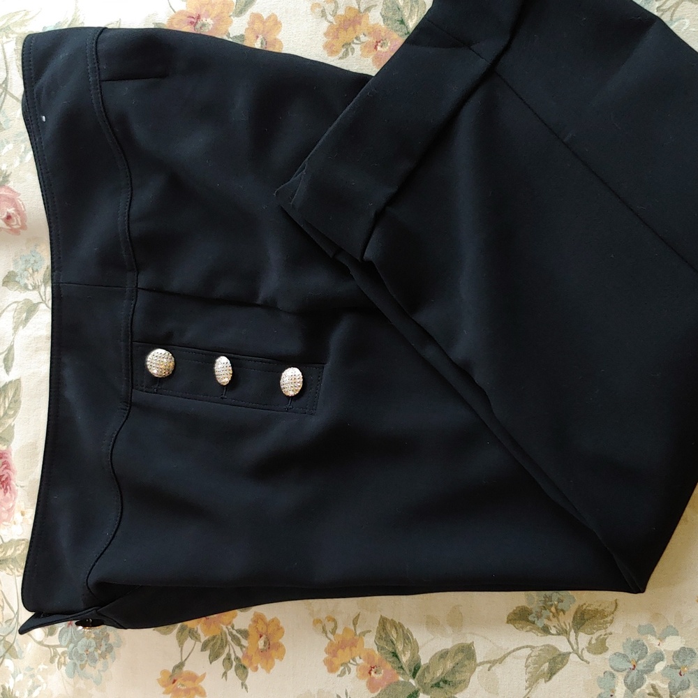 Chico's Nautical Black Dress Cropped Pants with Button Detail size 2.5 (14) NWT - Picture 15 of 17